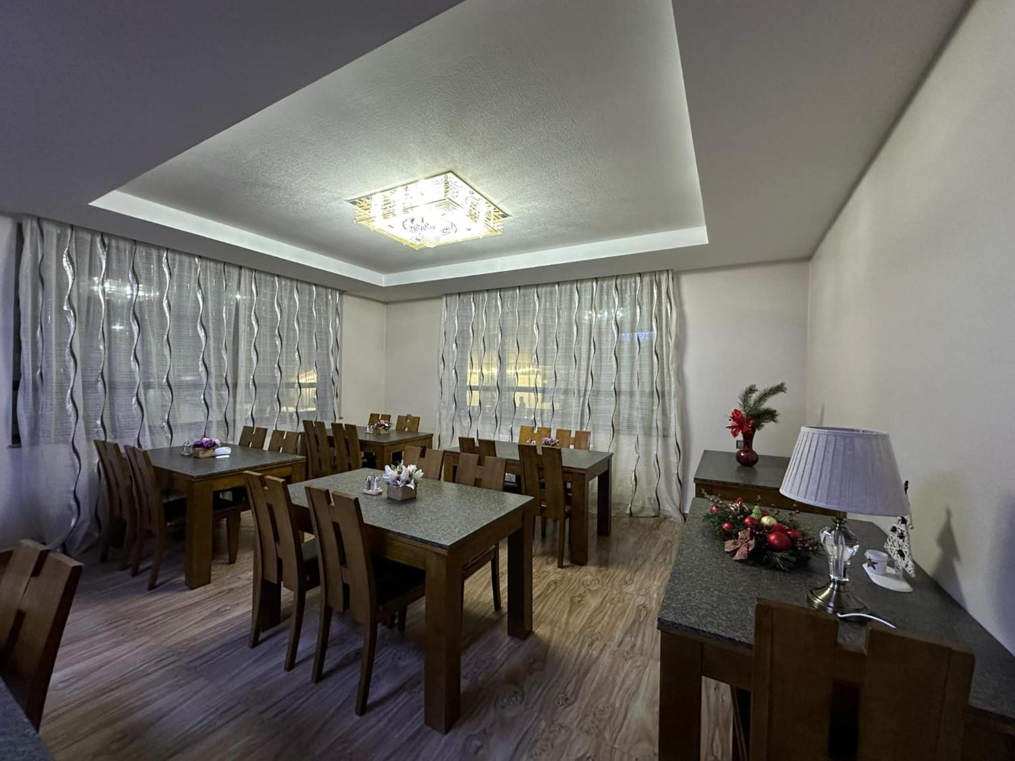 Hotel In Bakoerjani Buitenkant foto