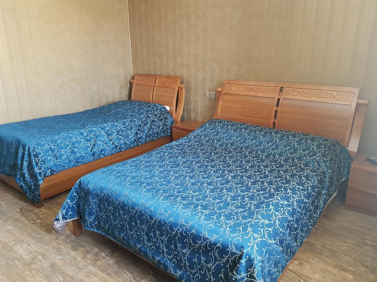 Hotel In Bakoerjani Buitenkant foto