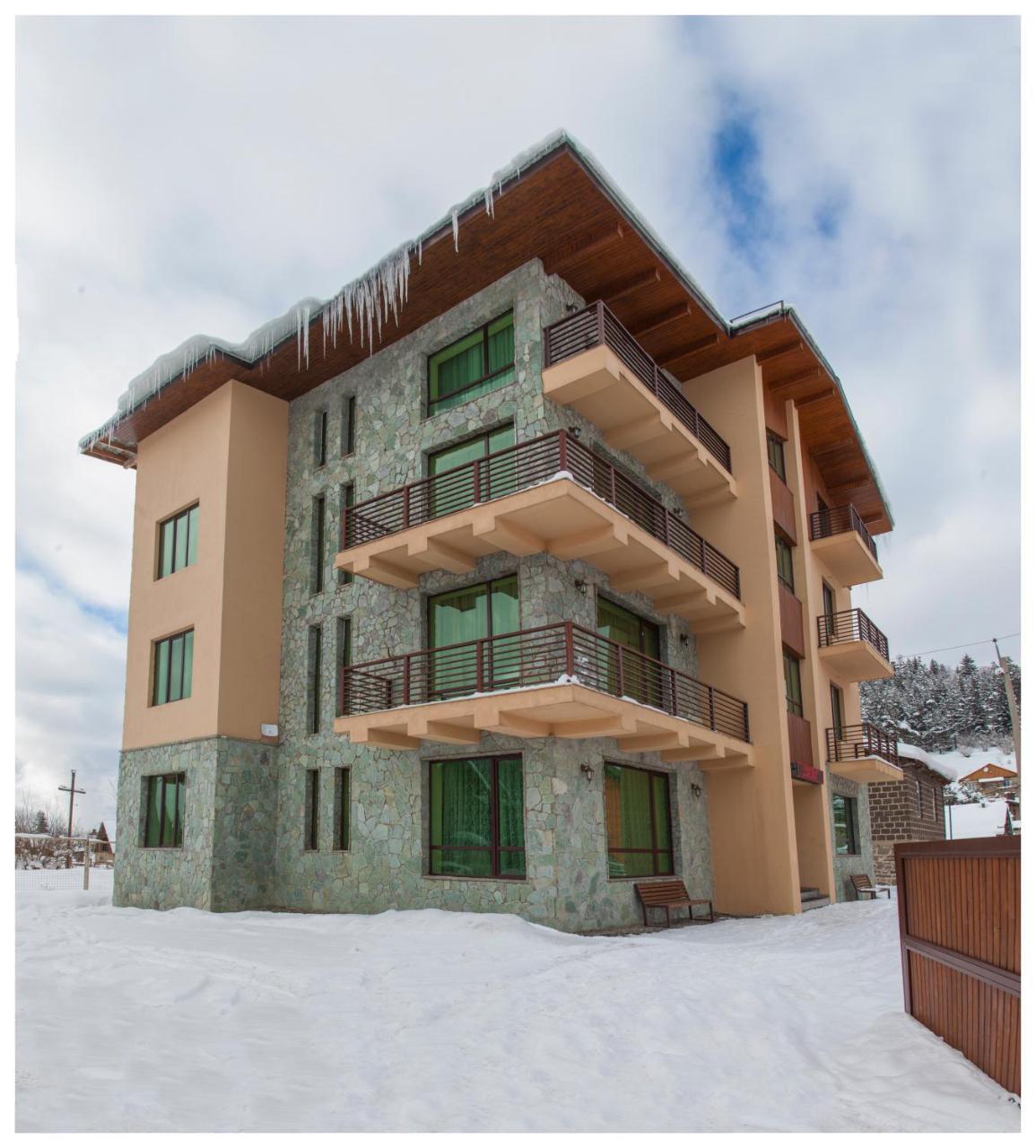 Hotel In Bakoerjani Buitenkant foto