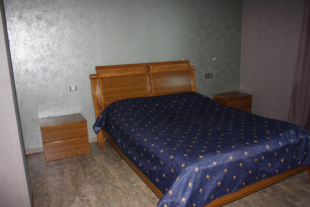 Hotel In Bakoerjani Buitenkant foto